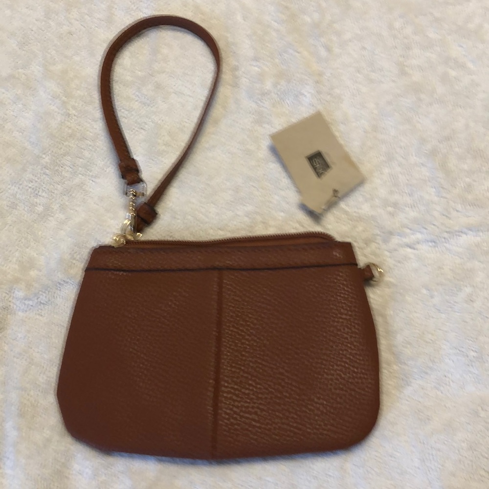 Wilson wristlet